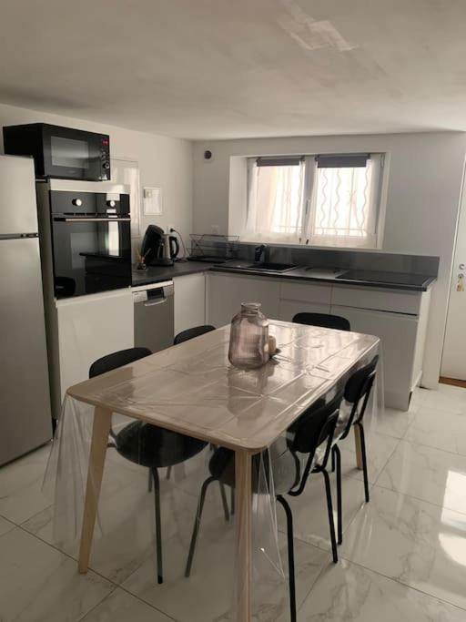 Maison Au Coeur De Beziers Bagian luar foto